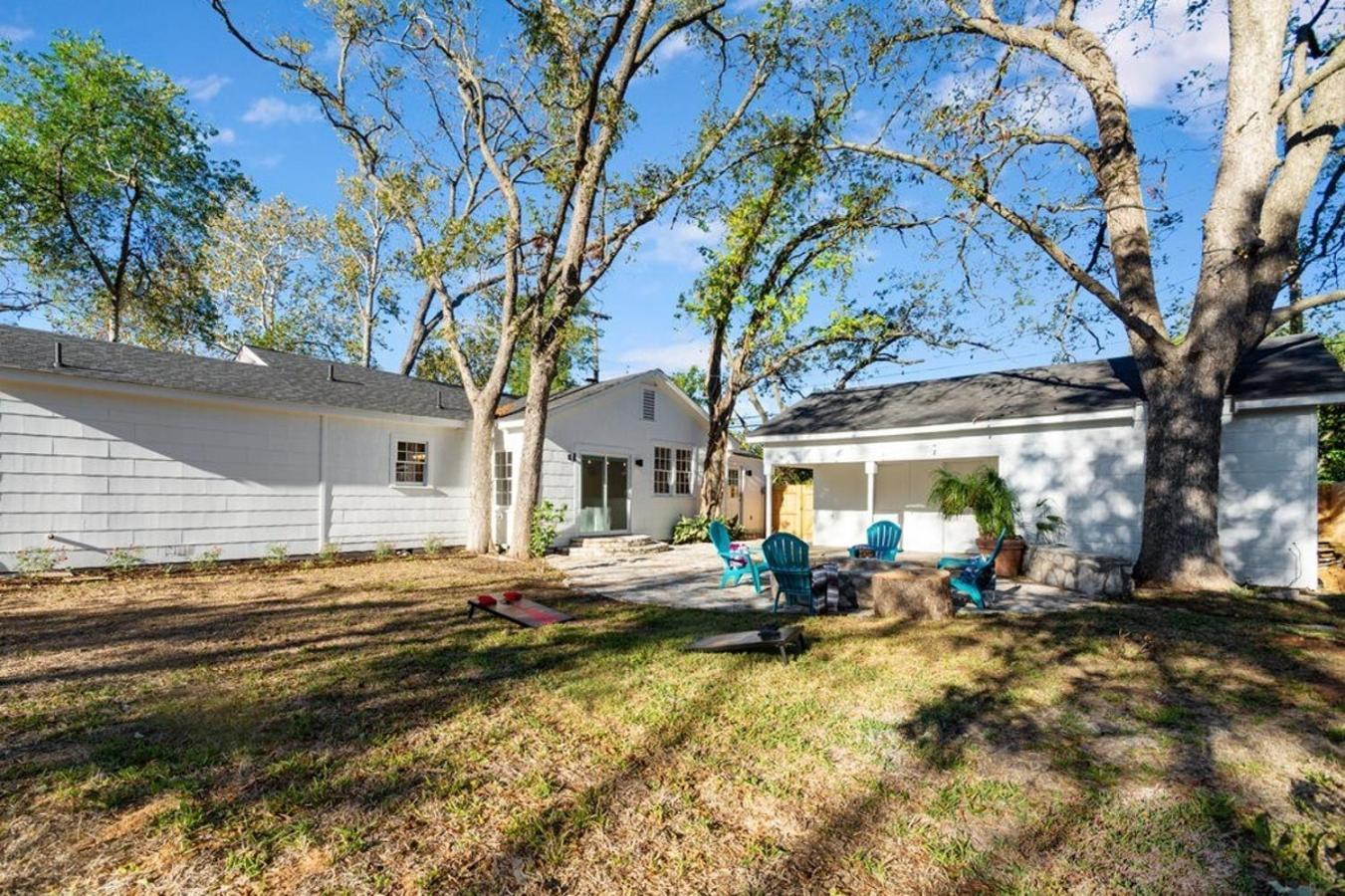 Villa Luxury Bungalow Near Main W Hot-Tub And Firepit Fredericksburg Exterior foto